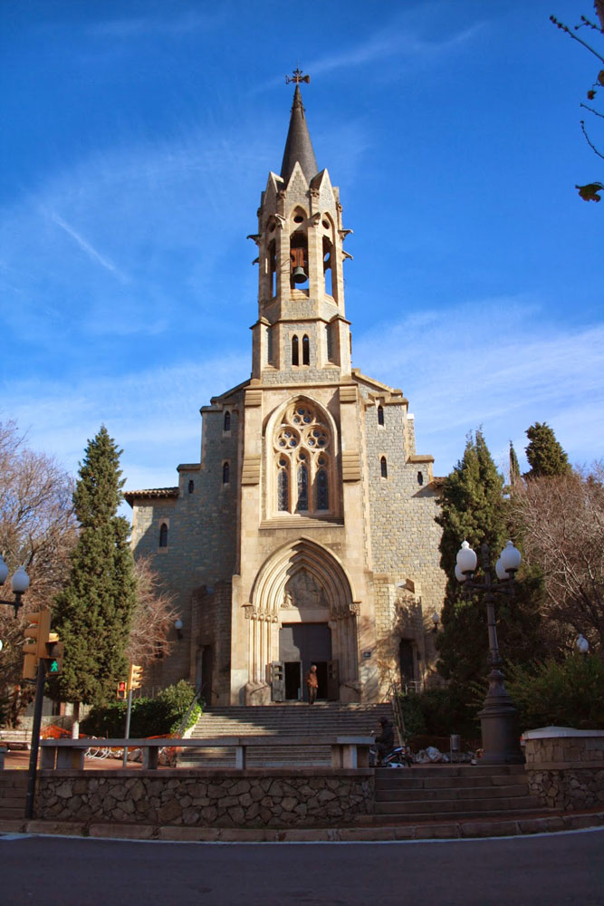 Iglesia mayor de Santa Coloa de Gramenet