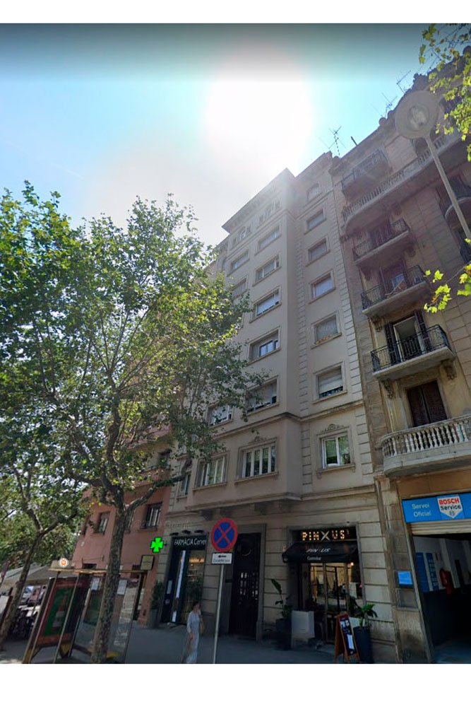 Comunitat de propietaris situada al carrer Comte Urgell  de Barcelona, ​​projecte de legalització de l'Instal·lació elèctrica realitzat per l'enginyeria de Barcelona OTP Global Engineering
