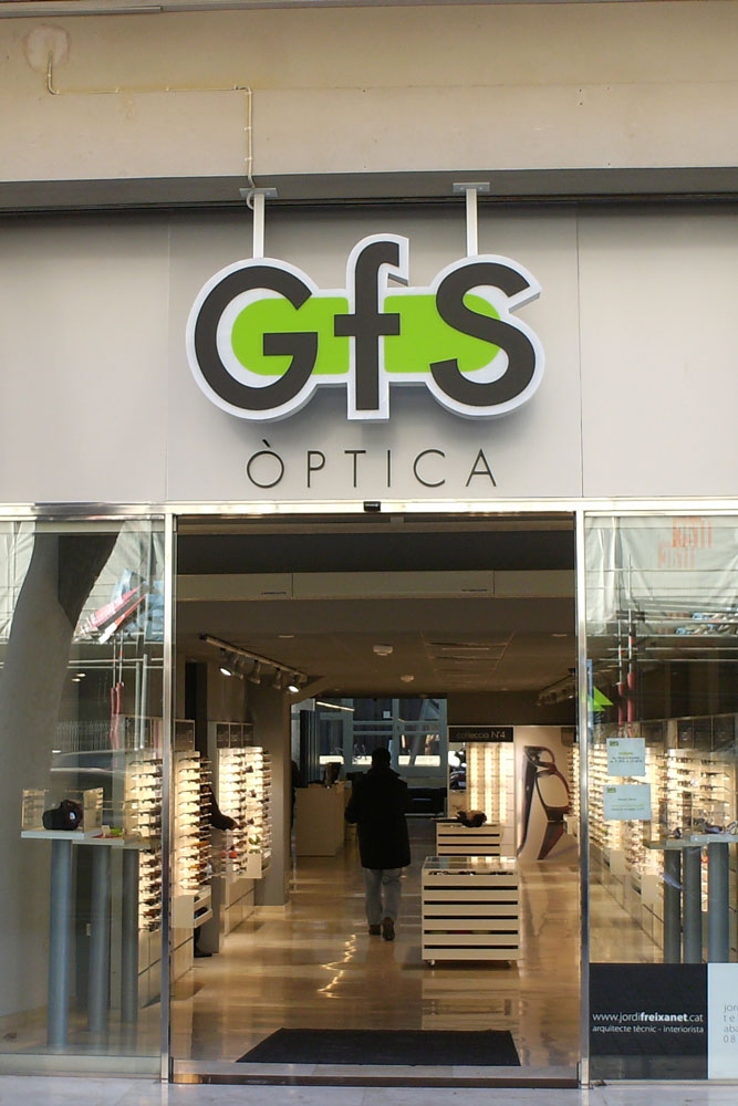 Optica Gfs situada en la ronda Sant Pau de Barcelona