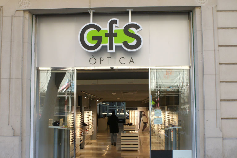 Optica Gfs situada en la ronda Sant Pau de Barcelona