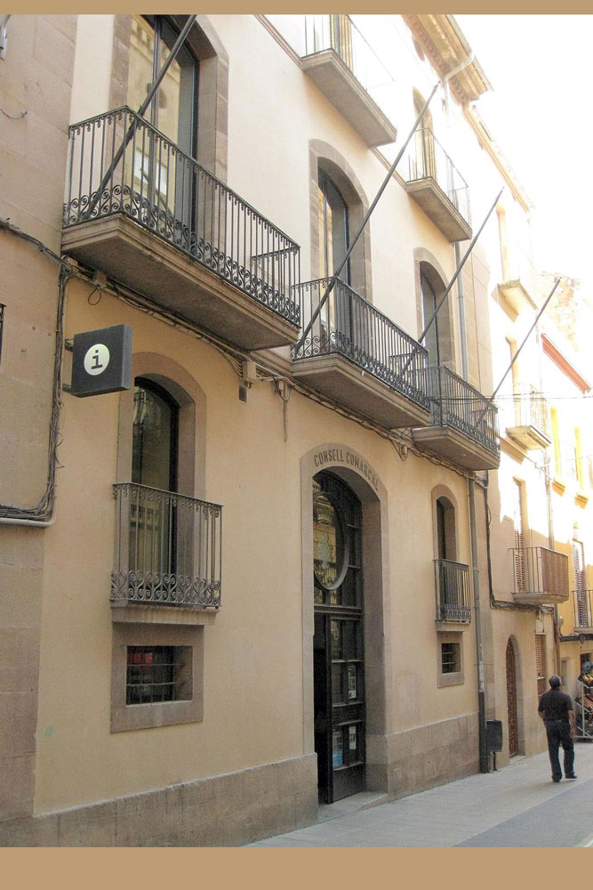 La Sede del Consejo Comarcal del Urgell es un edificio de Tàrrega (Urgell) protegido como bien cultural de interés local. OTP ingeniería de Barcelona ha realizado el proyecto ejecutivo de instalaciones del edificio de servicios sociales