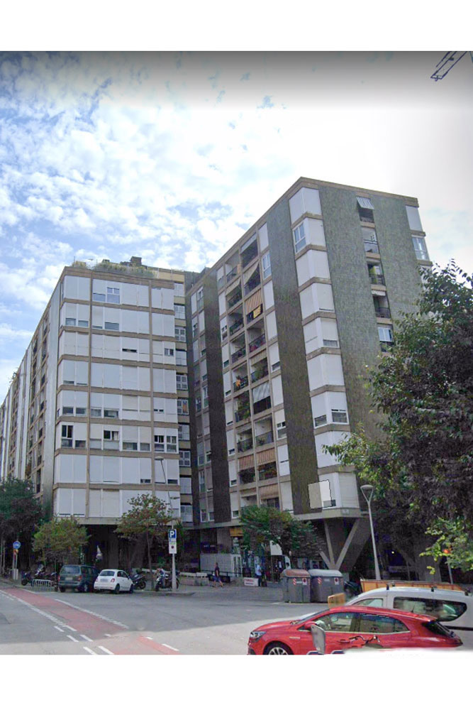 Comunitat de propietaris situada al carrer Comte Borrell de Barcelona, ​​projecte de legalització de l'Instal·lació elèctrica realitzat per l'enginyeria de Barcelona OTP Global Engineering